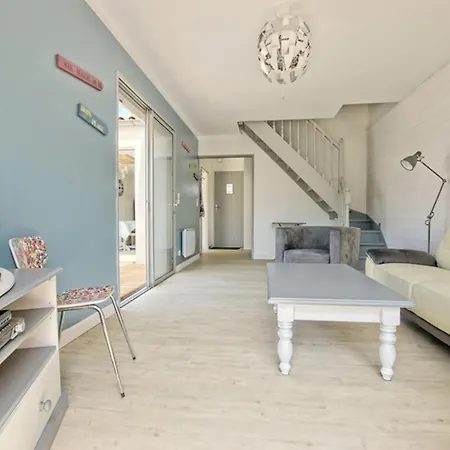 Prázdninový dům Maison Pour 6 Avec Jardin Sud Et Parking A - Fr-1-835-21 *